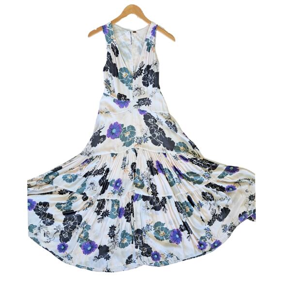 Free People Sure Thing Floral Tiered Maxi Dress Size 2 - Picture 9 of 12